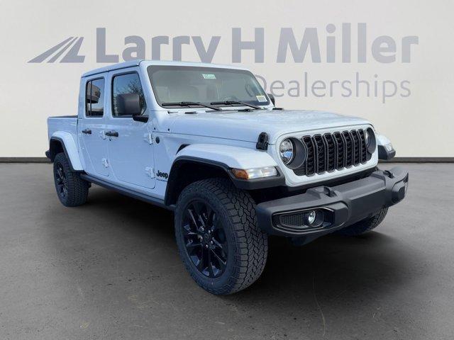 new 2025 Jeep Gladiator car, priced at $43,413