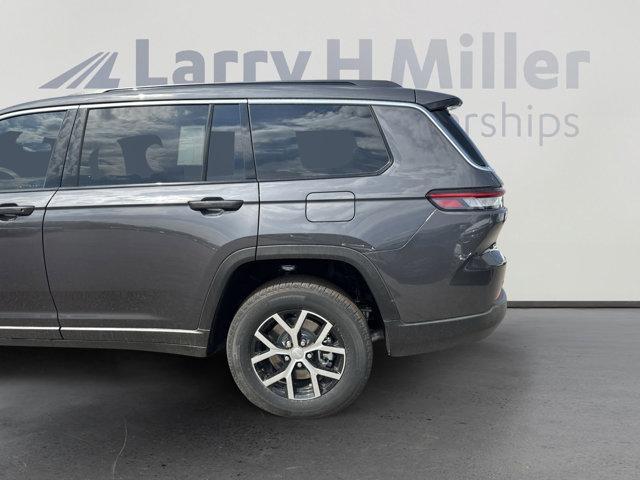 new 2025 Jeep Grand Cherokee L car, priced at $47,228