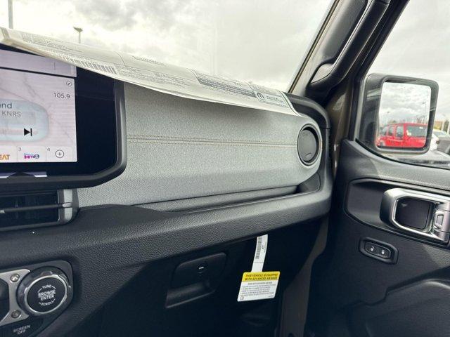new 2025 Jeep Gladiator car, priced at $42,157