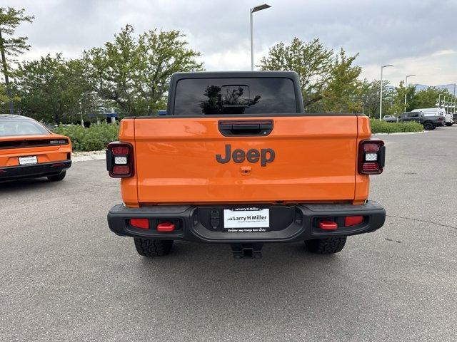 new 2025 Jeep Gladiator car, priced at $50,475