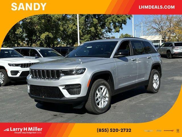 new 2025 Jeep Grand Cherokee car, priced at $42,470