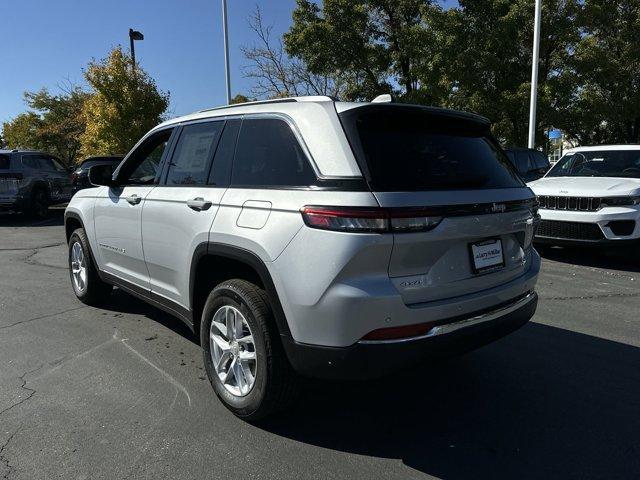 new 2025 Jeep Grand Cherokee car, priced at $42,470