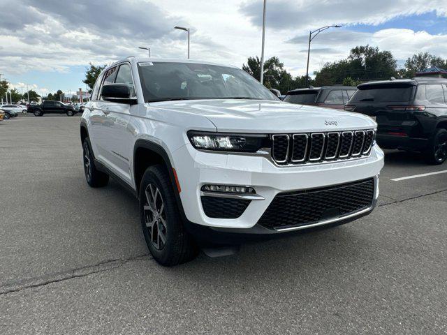 new 2024 Jeep Grand Cherokee car, priced at $39,196