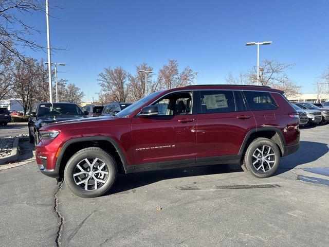 new 2025 Jeep Grand Cherokee L car, priced at $47,733