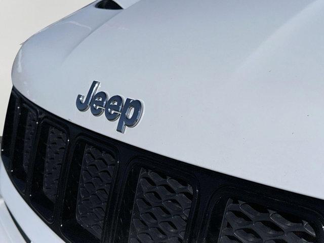 used 2017 Jeep Grand Cherokee car, priced at $39,019