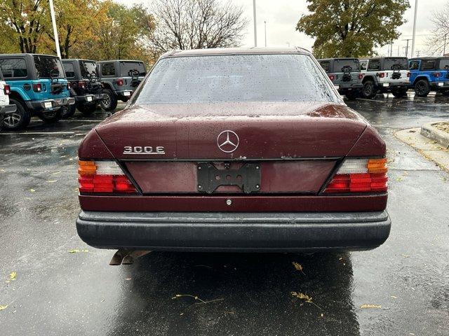 used 1989 Mercedes-Benz E-Class car, priced at $5,500