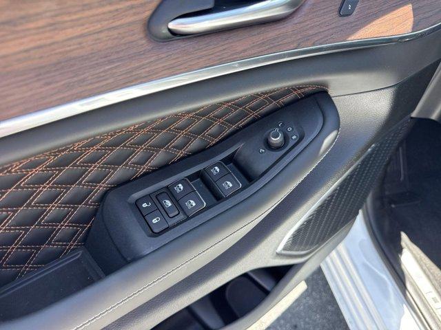 new 2025 Jeep Grand Cherokee car, priced at $55,595