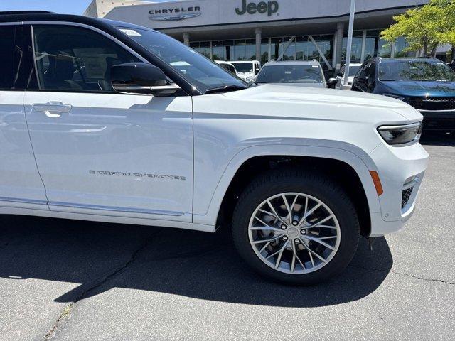 new 2025 Jeep Grand Cherokee car, priced at $55,595