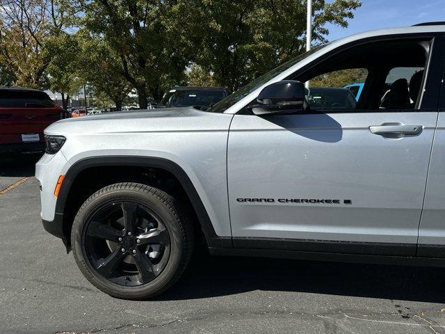 new 2025 Jeep Grand Cherokee car, priced at $49,515