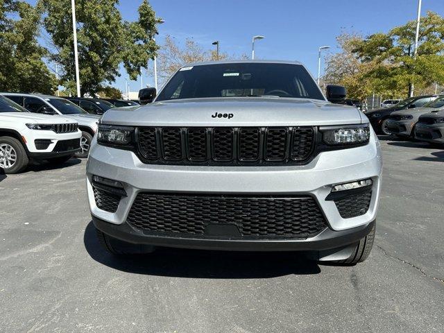 new 2025 Jeep Grand Cherokee car, priced at $49,515