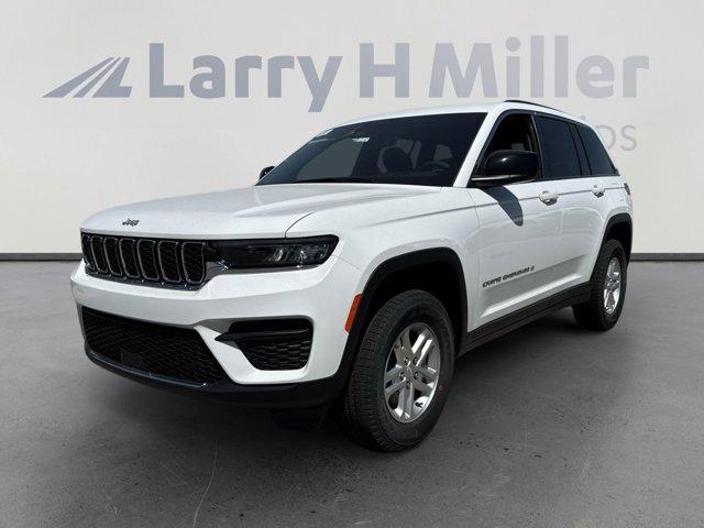 new 2025 Jeep Grand Cherokee car, priced at $37,843