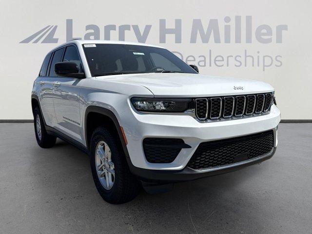 new 2025 Jeep Grand Cherokee car, priced at $37,843