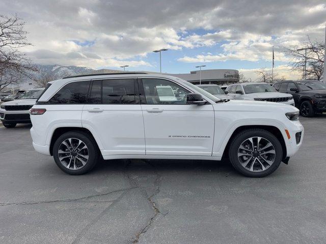 new 2025 Jeep Grand Cherokee car, priced at $56,085