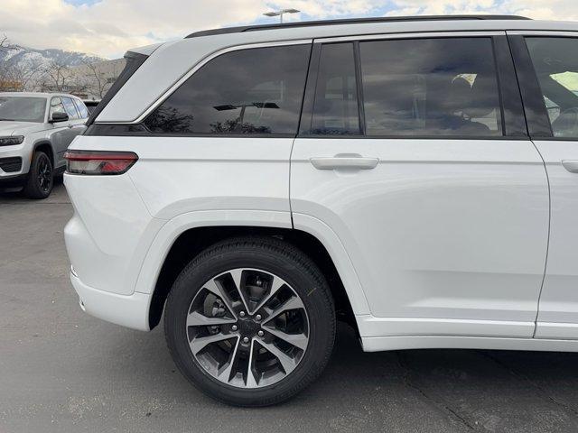 new 2025 Jeep Grand Cherokee car, priced at $56,085