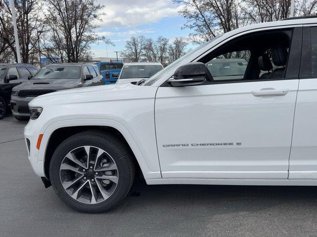 new 2025 Jeep Grand Cherokee car, priced at $56,085