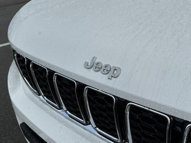 new 2025 Jeep Grand Cherokee L car, priced at $48,195