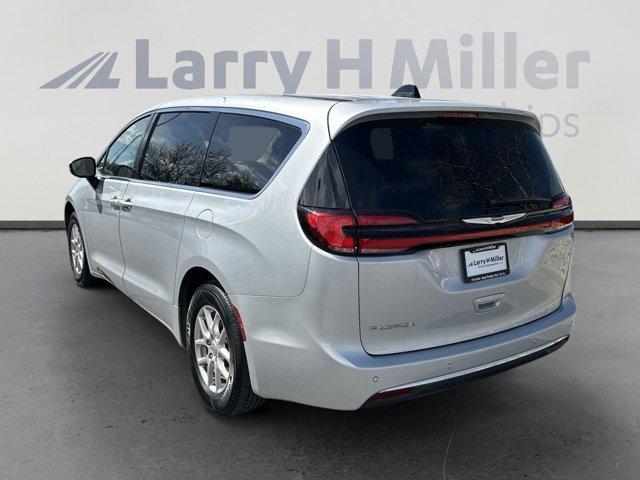 used 2023 Chrysler Pacifica car, priced at $20,441
