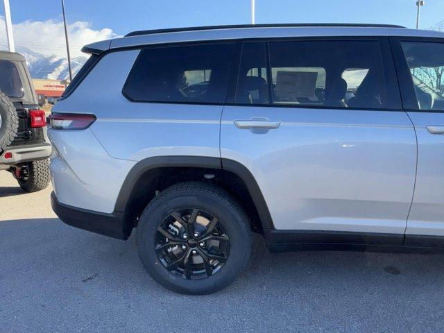 new 2025 Jeep Grand Cherokee L car, priced at $49,074