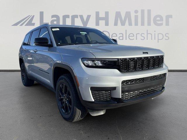 new 2025 Jeep Grand Cherokee L car, priced at $49,074