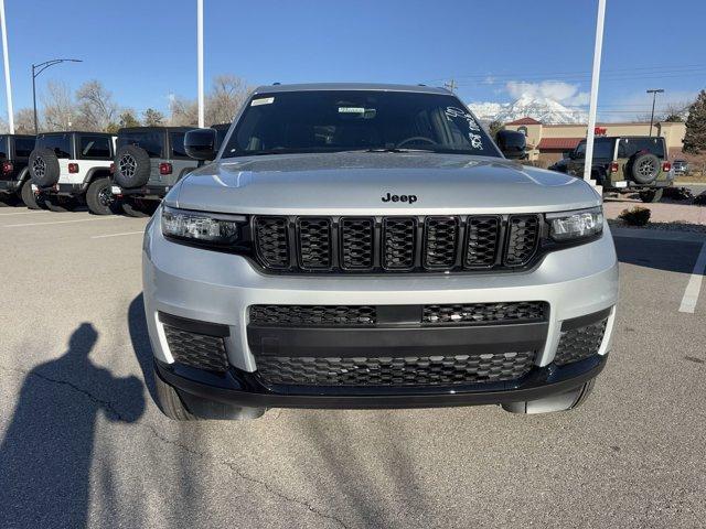 new 2025 Jeep Grand Cherokee L car, priced at $49,074