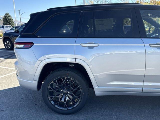 new 2025 Jeep Grand Cherokee car, priced at $69,725