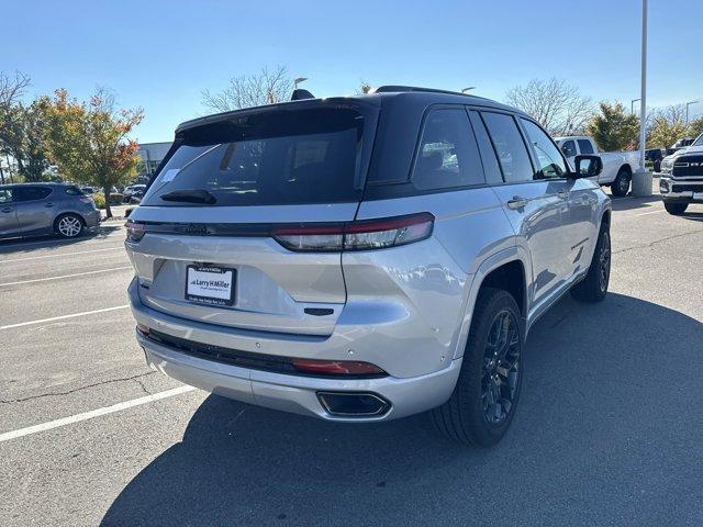 new 2025 Jeep Grand Cherokee car, priced at $69,725