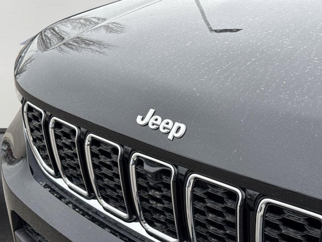 new 2025 Jeep Grand Cherokee L car, priced at $52,394