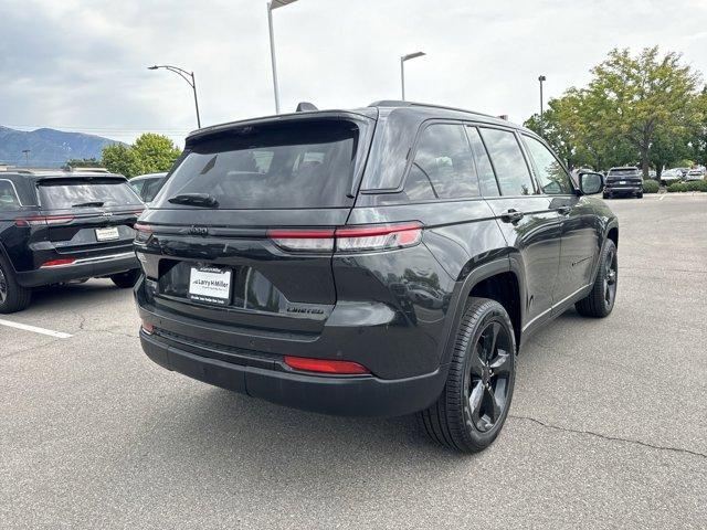 new 2024 Jeep Grand Cherokee car, priced at $52,065