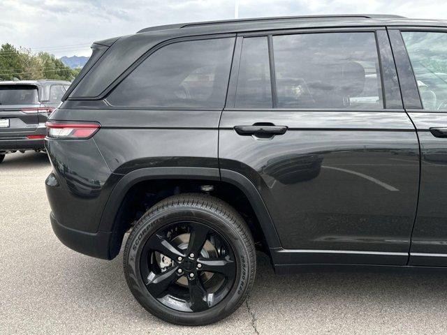 new 2024 Jeep Grand Cherokee car, priced at $51,065