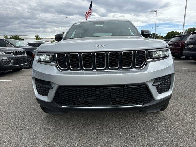 new 2024 Jeep Grand Cherokee car, priced at $36,500