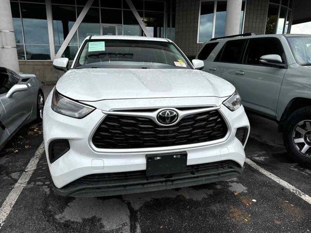 used 2023 Toyota Highlander car, priced at $38,953