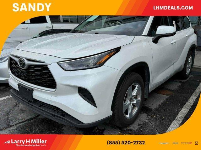 used 2023 Toyota Highlander car, priced at $38,953