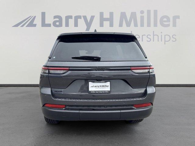 new 2025 Jeep Grand Cherokee car, priced at $43,705