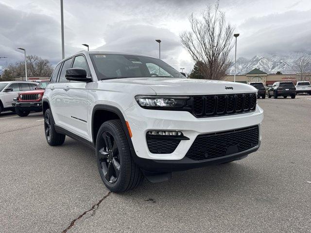 new 2025 Jeep Grand Cherokee car, priced at $51,586