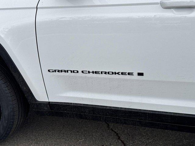 new 2025 Jeep Grand Cherokee car, priced at $50,586