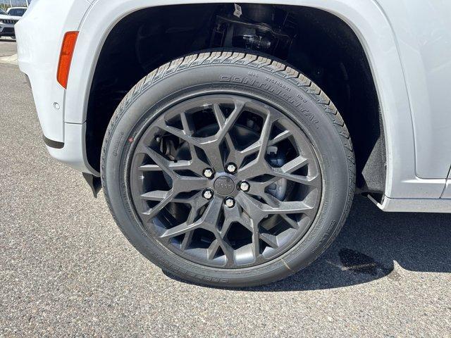 new 2025 Jeep Grand Cherokee L car, priced at $66,146