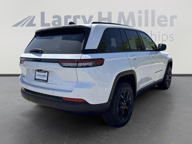 new 2025 Jeep Grand Cherokee car, priced at $42,110