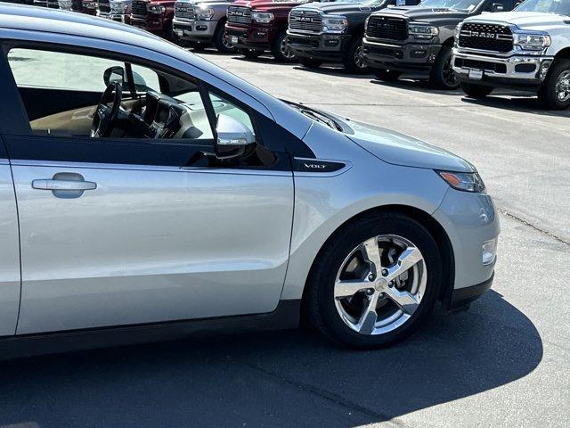 used 2011 Chevrolet Volt car, priced at $5,350