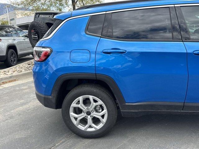 new 2025 Jeep Compass car, priced at $29,000