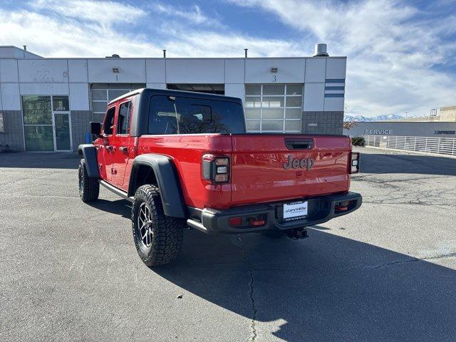 new 2024 Jeep Gladiator car, priced at $54,545