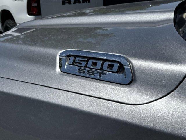 new 2025 Ram 1500 car, priced at $46,151