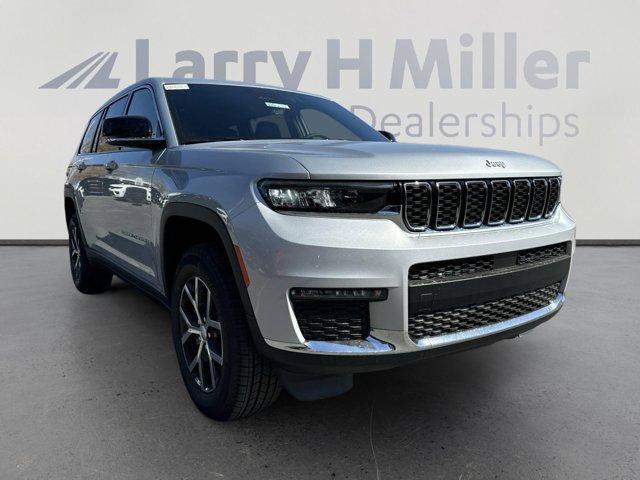 new 2025 Jeep Grand Cherokee L car, priced at $46,733