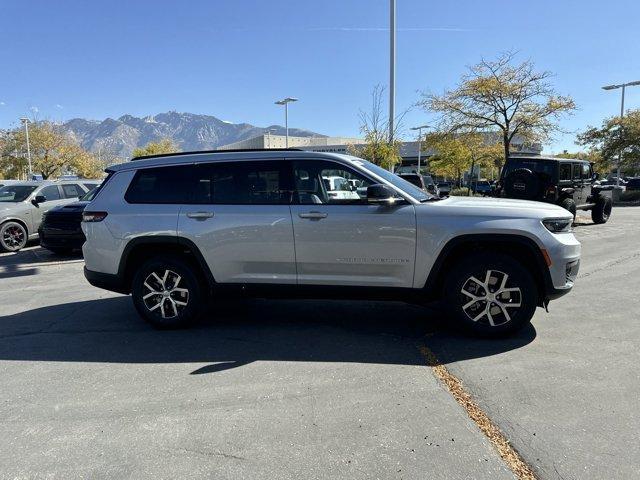 new 2025 Jeep Grand Cherokee L car, priced at $48,790