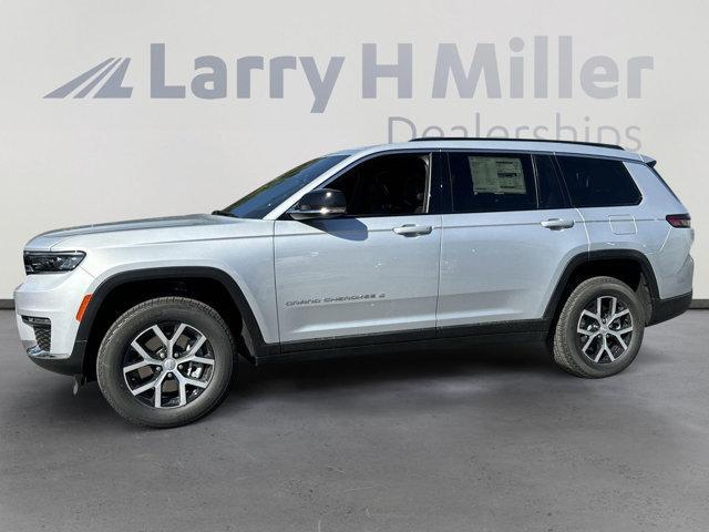 new 2025 Jeep Grand Cherokee L car, priced at $46,733