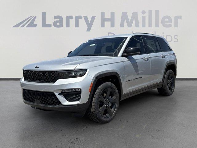 new 2025 Jeep Grand Cherokee car, priced at $48,086