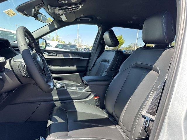new 2025 Jeep Grand Cherokee L car, priced at $50,061