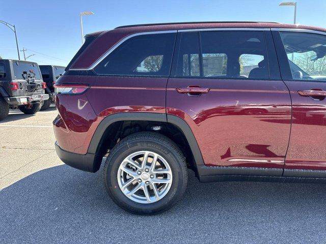 new 2025 Jeep Grand Cherokee car, priced at $41,767