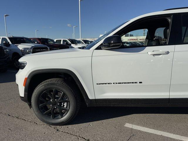 new 2025 Jeep Grand Cherokee L car, priced at $48,538