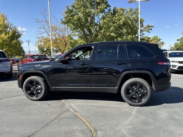 new 2025 Jeep Grand Cherokee car, priced at $56,730