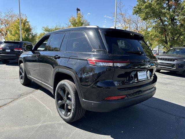 new 2025 Jeep Grand Cherokee car, priced at $56,730